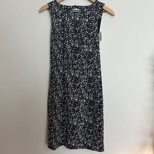 H&M Keyhole Back Scoop Neck Leopard Open Back Dress